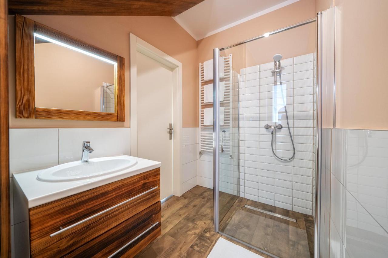 Apartamenty "Goralskie Katy" Agroturystyka Szaflary Exterior photo
